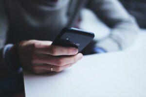 ChatGPT浮気の無料診断スマホ